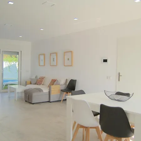 Villa Brisa, 10 Huespedes
